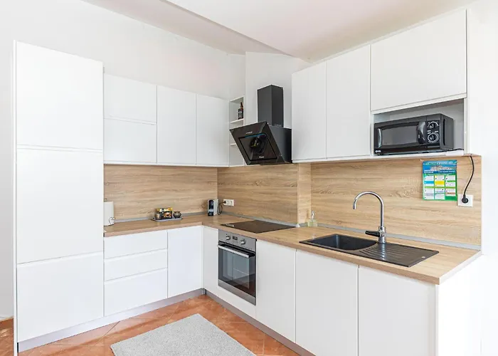 Appartement Awesome In Okrug Gornji Trogir